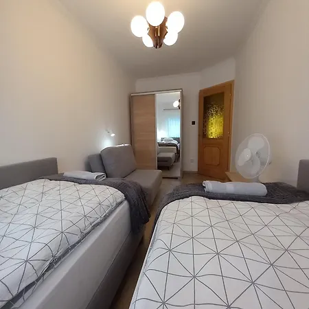 Fausztland Apartment