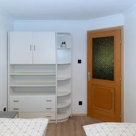 Apartment Fausztland Zamardi
