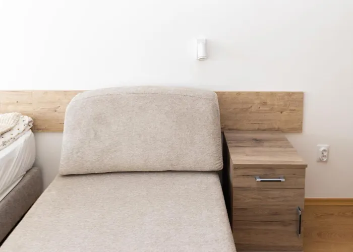 アパート Fausztland *