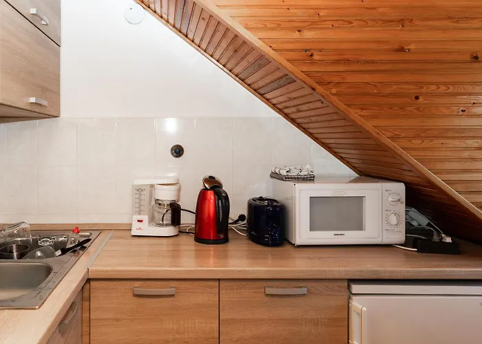 Fausztland Apartment Zamardi